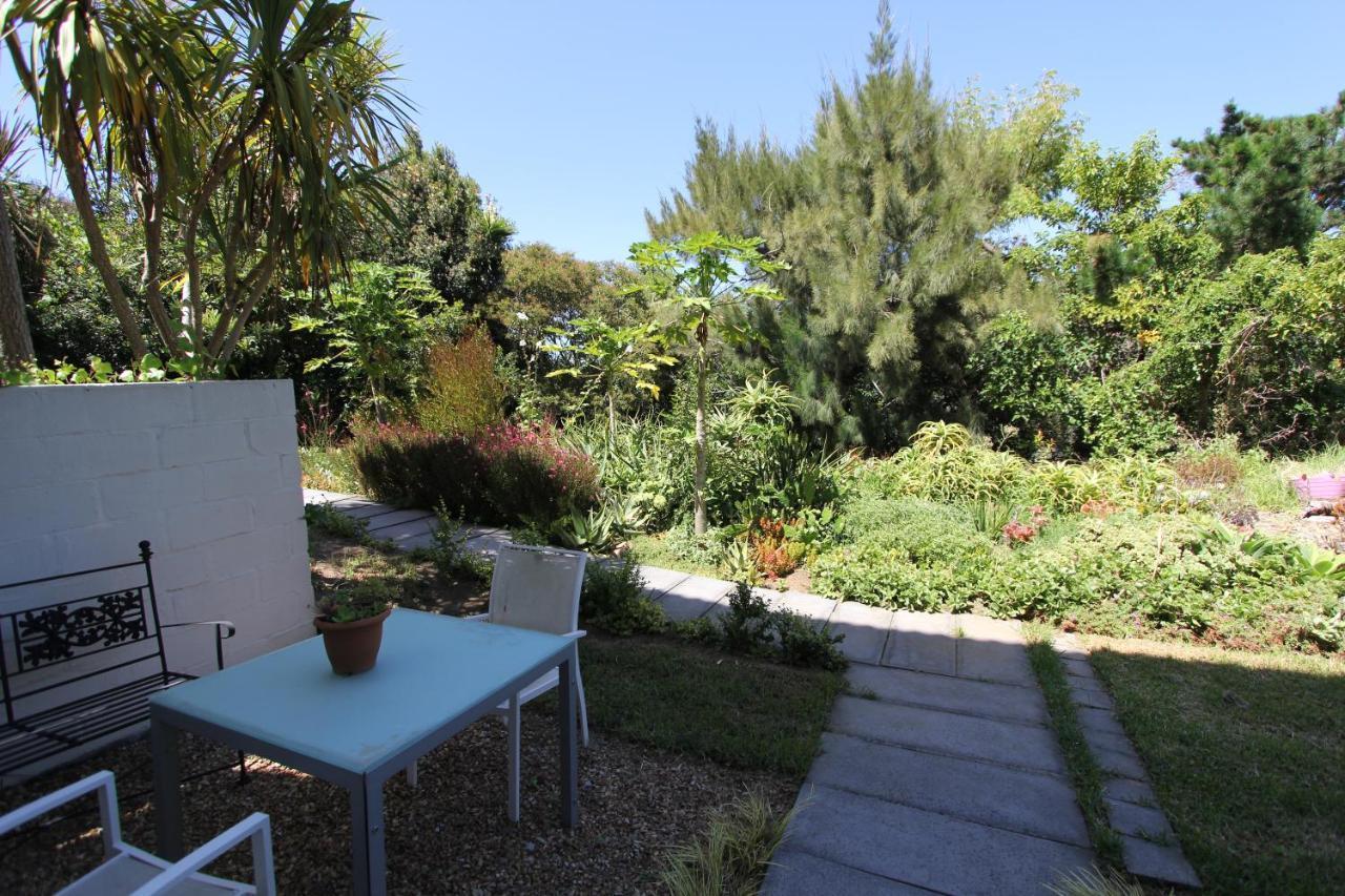 Appartement Alphen Drive *